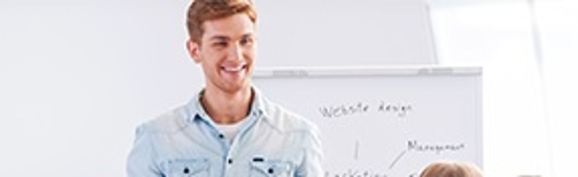 Marketing Management Profil Header Bild