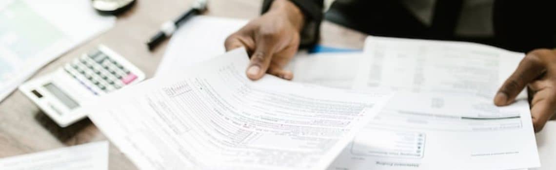 Versicherungen Profil Header Bild