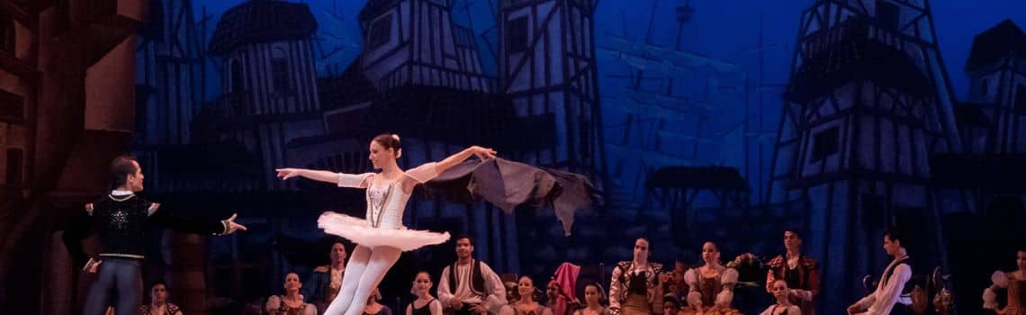 Bühnenbild Profil Header Bild