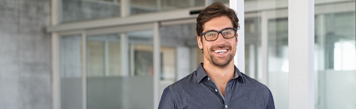 KMU Akademie & Management AG Profil Header Bild