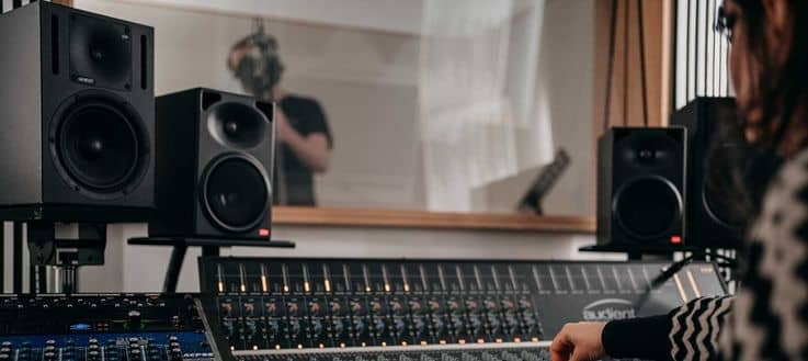 Klartext: So ist der Studiengang Audio Engineering / Music Production an der SAE Schweiz