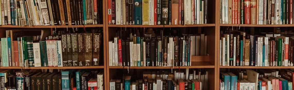 Literaturwissenschaft Profil Header Bild